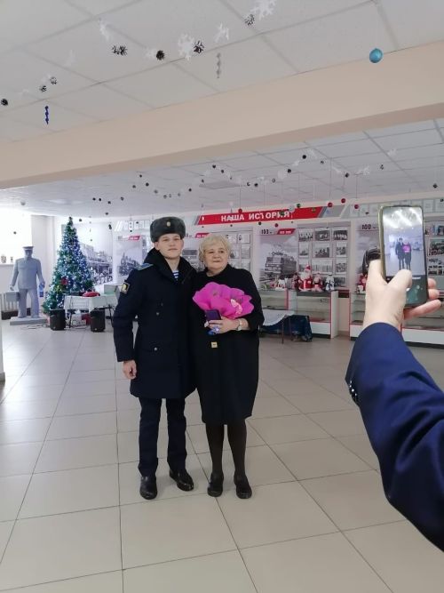 Курсант Рязанского высшего воздушно-десантного училища посетил колледж в родном Агрызе