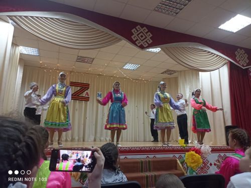 В Агрызском районе дали благотворительный концерт в поддержку мобилизованным