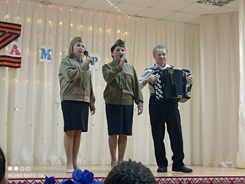 В Агрызском районе дали благотворительный концерт в поддержку мобилизованным