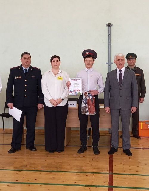 В Агрызе объявлены победители конкурса «Смотр строя и песни»