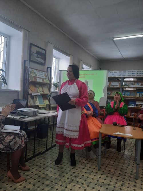 Любители поэзии в Агрызе воспели оду родному языку