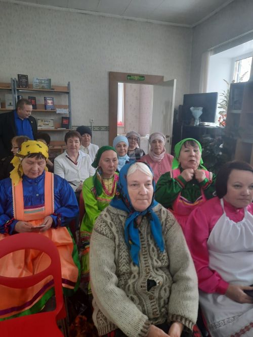 Любители поэзии в Агрызе воспели оду родному языку