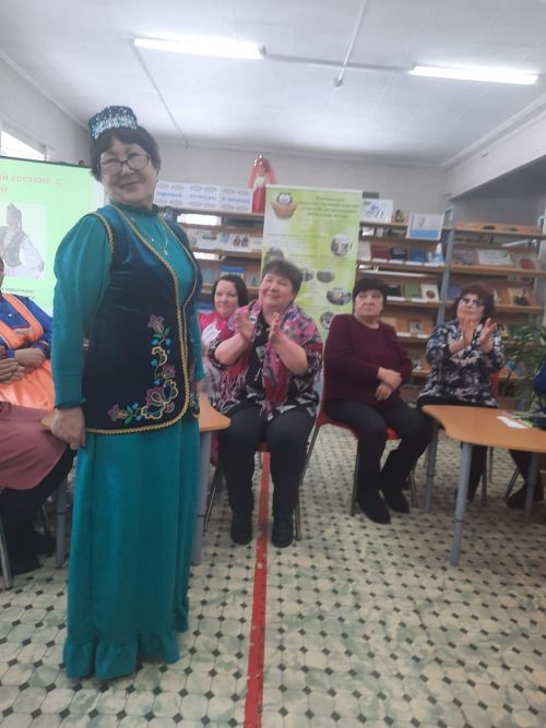 Любители поэзии в Агрызе воспели оду родному языку