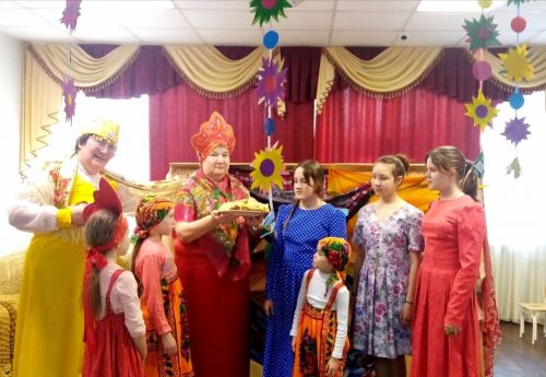 В приюте «Ласка» отпраздновали Масленицу