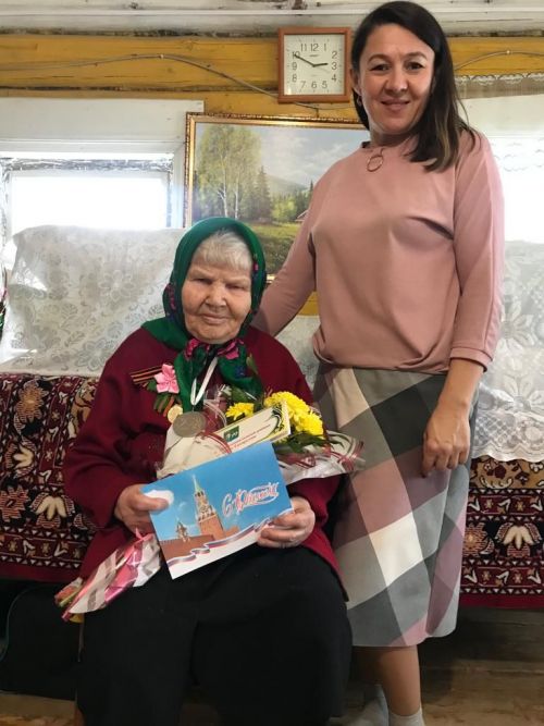 Ветеран войны и труженик тыла Ксения Рыболовлева отметила 95-летний юбилей