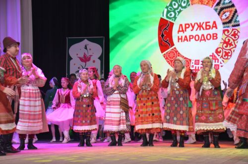В Агрызе состоялся праздник, посвященный торжественному открытию Года национальных культур и традиций (ФОТОРЕПОРТАЖ)
