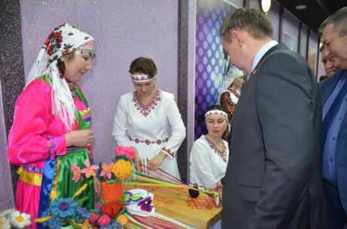 В Агрызе состоялся праздник, посвященный торжественному открытию Года национальных культур и традиций (ФОТОРЕПОРТАЖ)