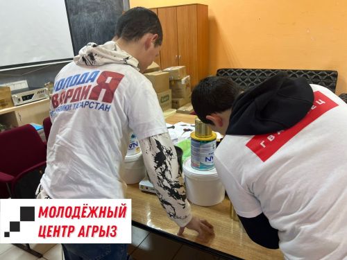 Активисты города продолжают изготовление окопных свечей