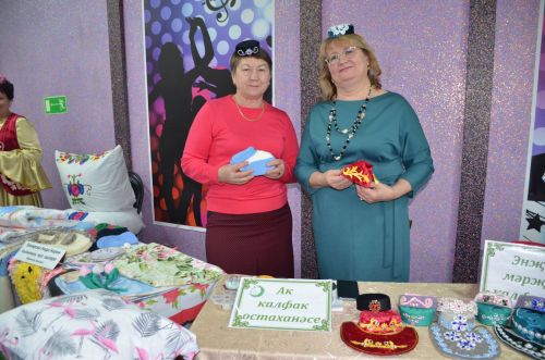 В Агрызе состоялся праздник, посвященный торжественному открытию Года национальных культур и традиций (ФОТОРЕПОРТАЖ)