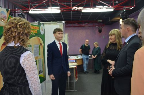 В Агрызском районе торжественно открыли Год педагога и наставника (БОЛЬШОЙ ФОТОРЕПОРТАЖ)