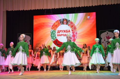 В Агрызе состоялся праздник, посвященный торжественному открытию Года национальных культур и традиций (ФОТОРЕПОРТАЖ)