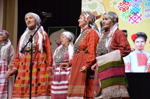 В Агрызе состоялся праздник, посвященный торжественному открытию Года национальных культур и традиций (ФОТОРЕПОРТАЖ)
