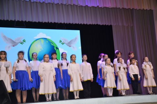 В Агрызском районе торжественно открыли Год педагога и наставника (БОЛЬШОЙ ФОТОРЕПОРТАЖ)