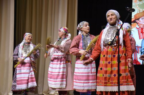 В Агрызе состоялся праздник, посвященный торжественному открытию Года национальных культур и традиций (ФОТОРЕПОРТАЖ)