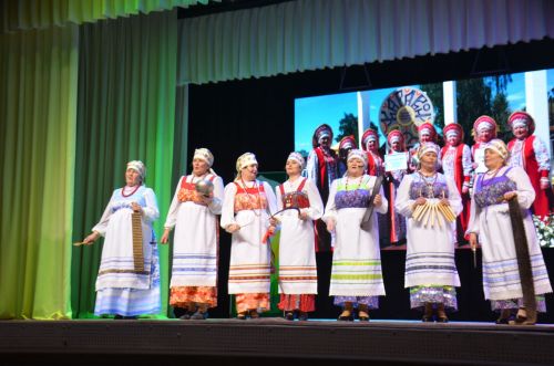 В Агрызе состоялся праздник, посвященный торжественному открытию Года национальных культур и традиций (ФОТОРЕПОРТАЖ)