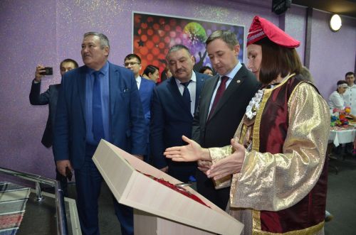 В Агрызе состоялся праздник, посвященный торжественному открытию Года национальных культур и традиций (ФОТОРЕПОРТАЖ)
