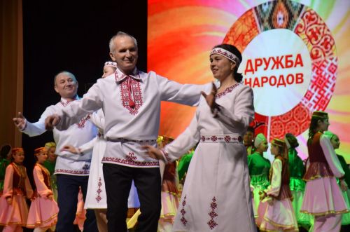 В Агрызе состоялся праздник, посвященный торжественному открытию Года национальных культур и традиций (ФОТОРЕПОРТАЖ)