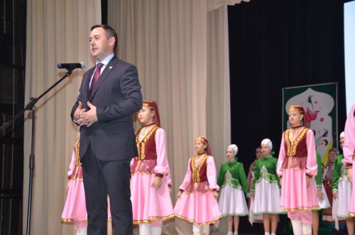 В Агрызе состоялся праздник, посвященный торжественному открытию Года национальных культур и традиций (ФОТОРЕПОРТАЖ)
