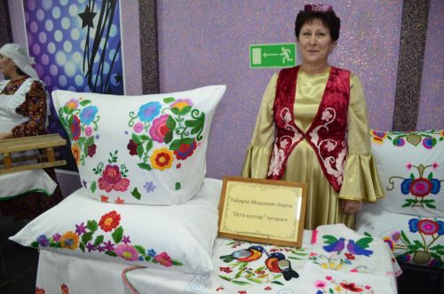 В Агрызе состоялся праздник, посвященный торжественному открытию Года национальных культур и традиций (ФОТОРЕПОРТАЖ)