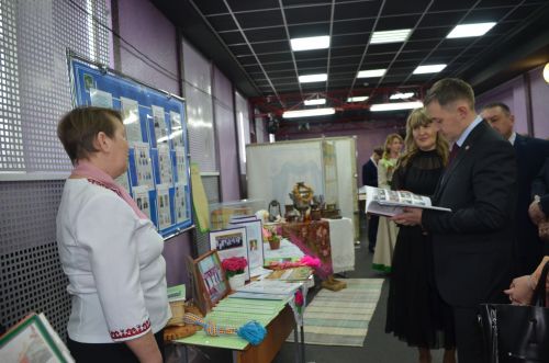 В Агрызском районе торжественно открыли Год педагога и наставника (БОЛЬШОЙ ФОТОРЕПОРТАЖ)