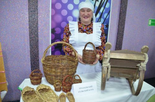 В Агрызе состоялся праздник, посвященный торжественному открытию Года национальных культур и традиций (ФОТОРЕПОРТАЖ)
