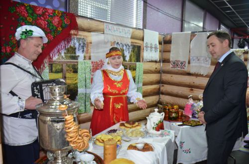 В Агрызе состоялся праздник, посвященный торжественному открытию Года национальных культур и традиций (ФОТОРЕПОРТАЖ)