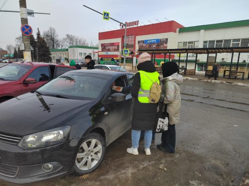 Агрызским водителям напомнили о правилах перевозки детей