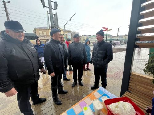 Широким ассортиментом радует агрызцев весенняя ярмарка (ФОТОРЕПОРТАЖ)