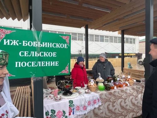 Широким ассортиментом радует агрызцев весенняя ярмарка (ФОТОРЕПОРТАЖ)