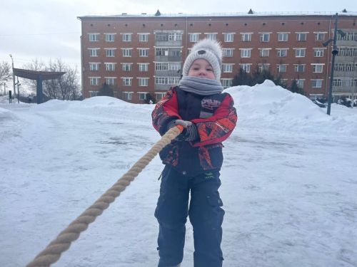 На Привокзальной площади Агрыза отметили Масленицу (ФОТО)