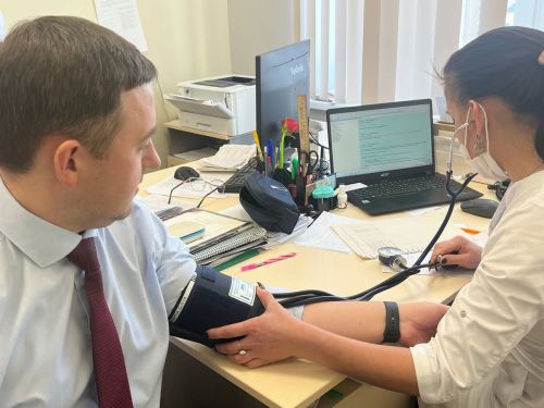 Ленар Нургаянов с рабочим визитом посетил поликлинику