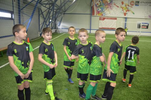 В Агрызе стартовали соревнования по мини-футболу на Кубок РТ (ФОТОРЕПОРТАЖ)