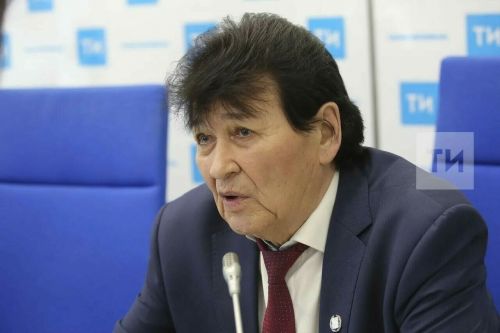 Бурычлары аркасында Фидан Гафаровның кыйммәтле машинасын тартып алганнар