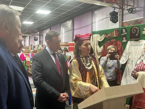 Год национальных культур и традиций в Агрызе открыли богатой выставкой «культурного кода» (ФОТОРЕПОРТАЖ)