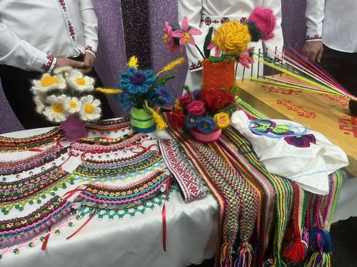 Год национальных культур и традиций в Агрызе открыли богатой выставкой «культурного кода» (ФОТОРЕПОРТАЖ)
