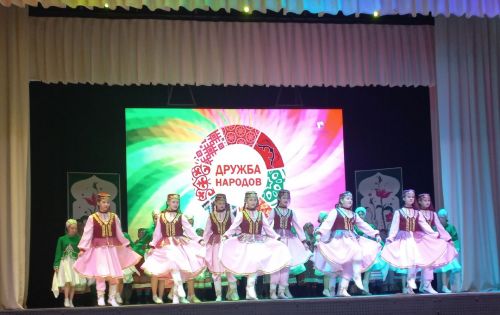 Год национальных культур и традиций в Агрызе открыли богатой выставкой «культурного кода» (ФОТОРЕПОРТАЖ)