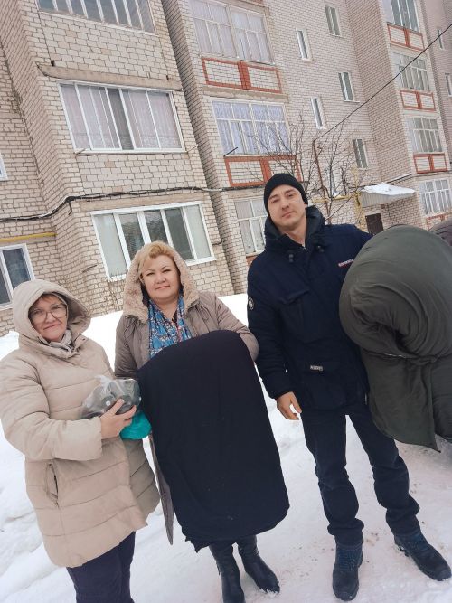 Воспитанники приюта «Ласка» получили ткань для пошива очередной партии балаклав для мобилизованных