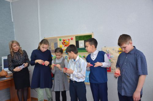 При агрызской детской библиотеке открылась сенсорная комната