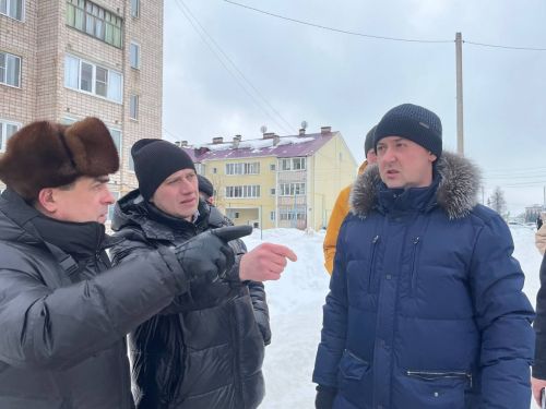 Ленар Нургаянов провел очередное пешее совещание по Агрызу