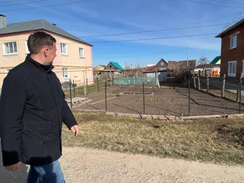Ленар Нургаянов провел пешее совещание по нижней части Агрыза (ФОТОРЕПОРТАЖ)