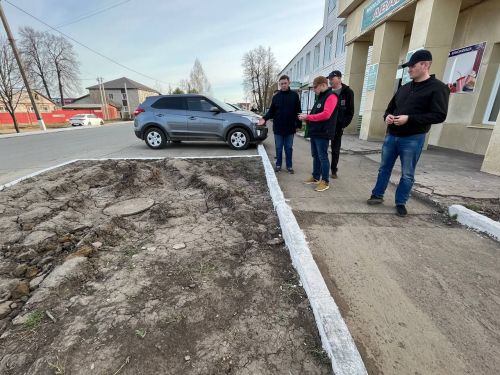 Ленар Нургаянов провел пешее совещание по нижней части Агрыза (ФОТОРЕПОРТАЖ)