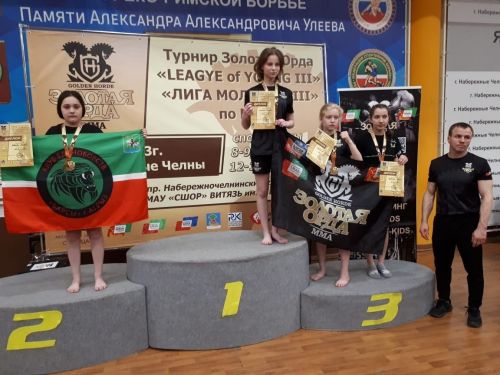 Агрызцы достойно показали себя в турнире по ММА Лига Молодых