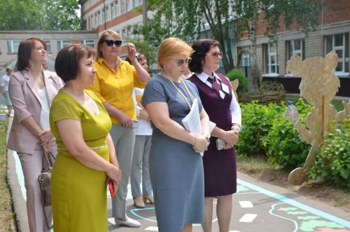 В Красном Боре состоялось торжественное открытие детской швейной мастерской «Ласка-стиль» (ФОТОРЕПОРТАЖ)