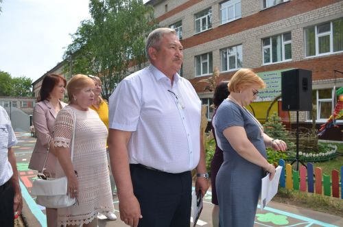 В Красном Боре состоялось торжественное открытие детской швейной мастерской «Ласка-стиль» (ФОТОРЕПОРТАЖ)