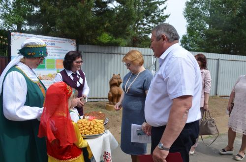 В Красном Боре состоялось торжественное открытие детской швейной мастерской «Ласка-стиль» (ФОТОРЕПОРТАЖ)