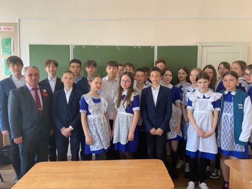 В школах Агрызского района прошла акция «Читаем детям о войне»