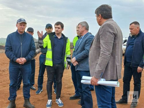 Ханифов: около 900 км региональных дорог задействованы в реализации крупных федеральных и республиканских проектов