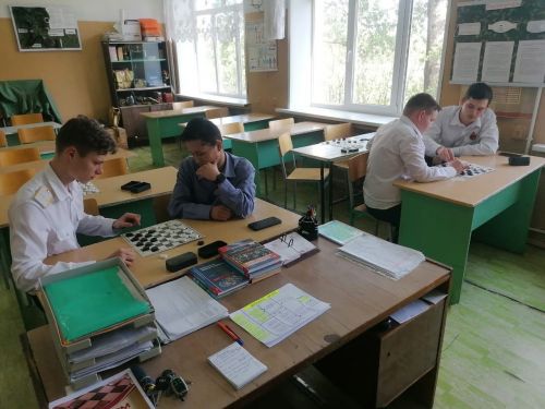 В колледже прошел турнир по шашкам в честь 78-ой годовщины Великой Победы