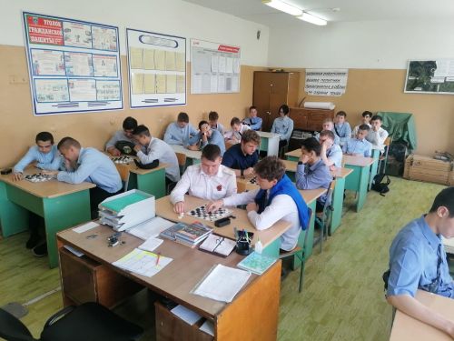 В колледже прошел турнир по шашкам в честь 78-ой годовщины Великой Победы