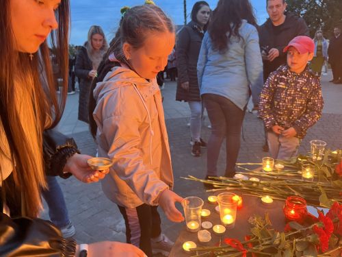 На площади Победы в Агрызе прошла акция «Свеча Памяти»